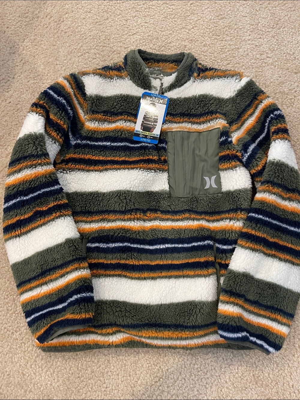 NWT Hurley Boys Striped Sherpa 1/4 zip
Size large (10/12)